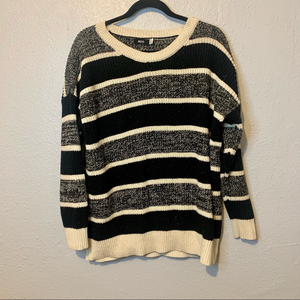 BDG confetti striped crew neck